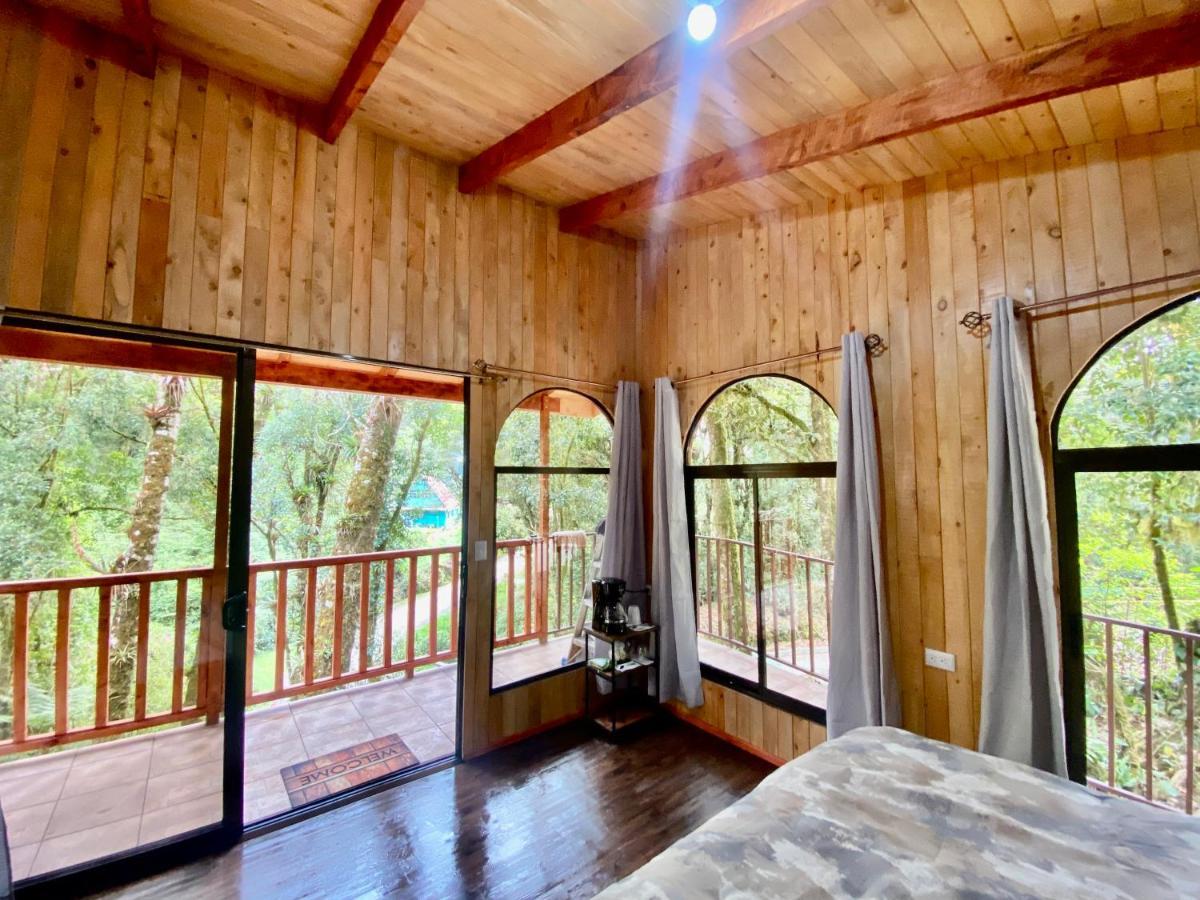 Cabana Anturios Сан-Хосе Экстерьер фото