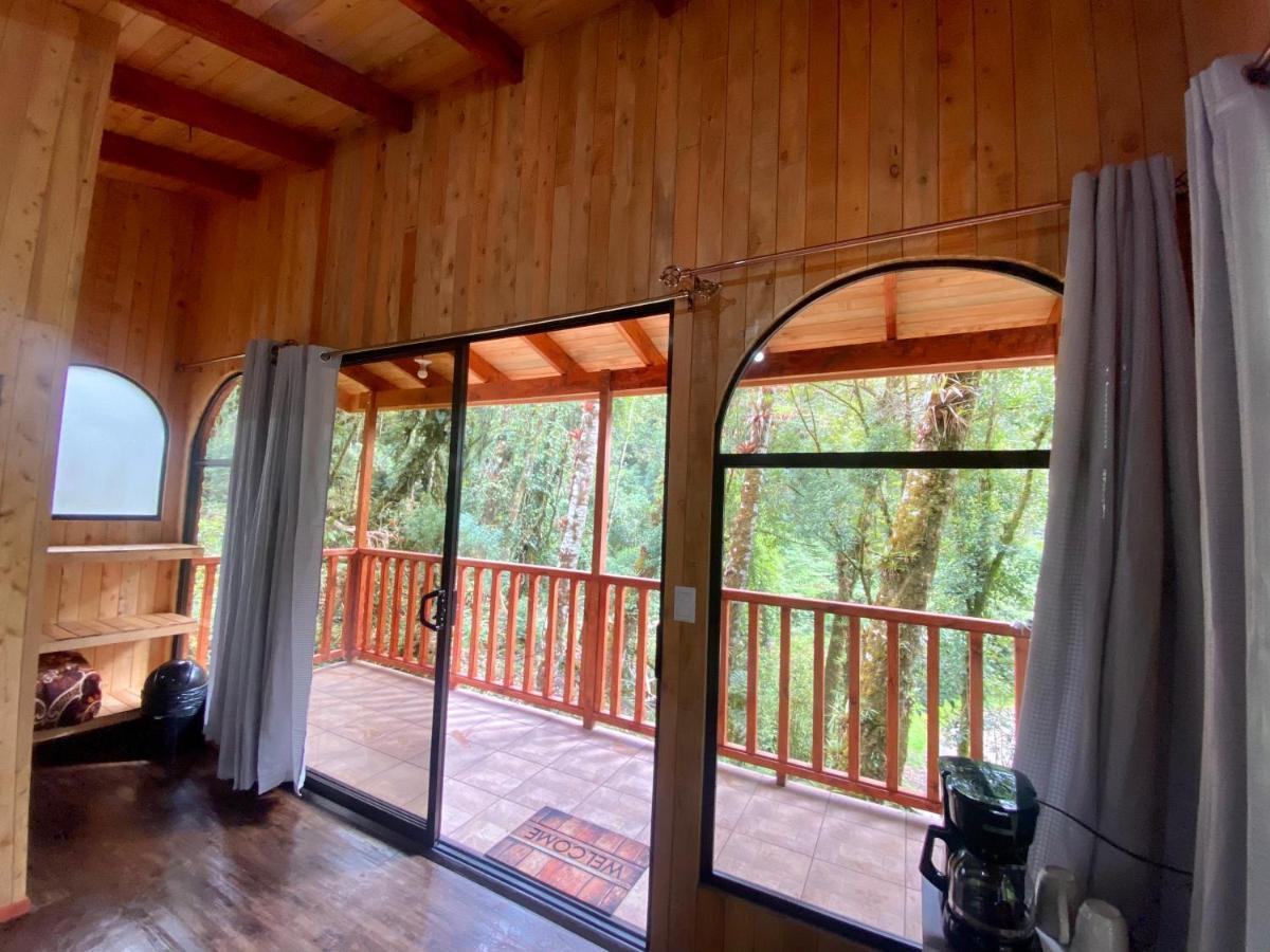 Cabana Anturios Сан-Хосе Экстерьер фото